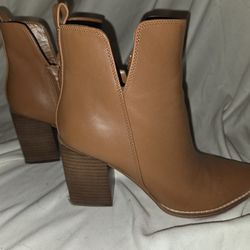 Nine West Boots Size 9