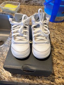Kids Jordan 5 white metallic
