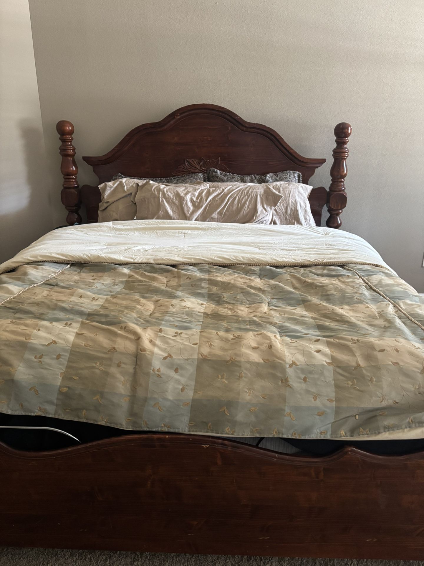 King Size Solid Wood Bed
