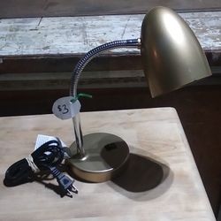MainStay LED Desk Lamp (gold)
