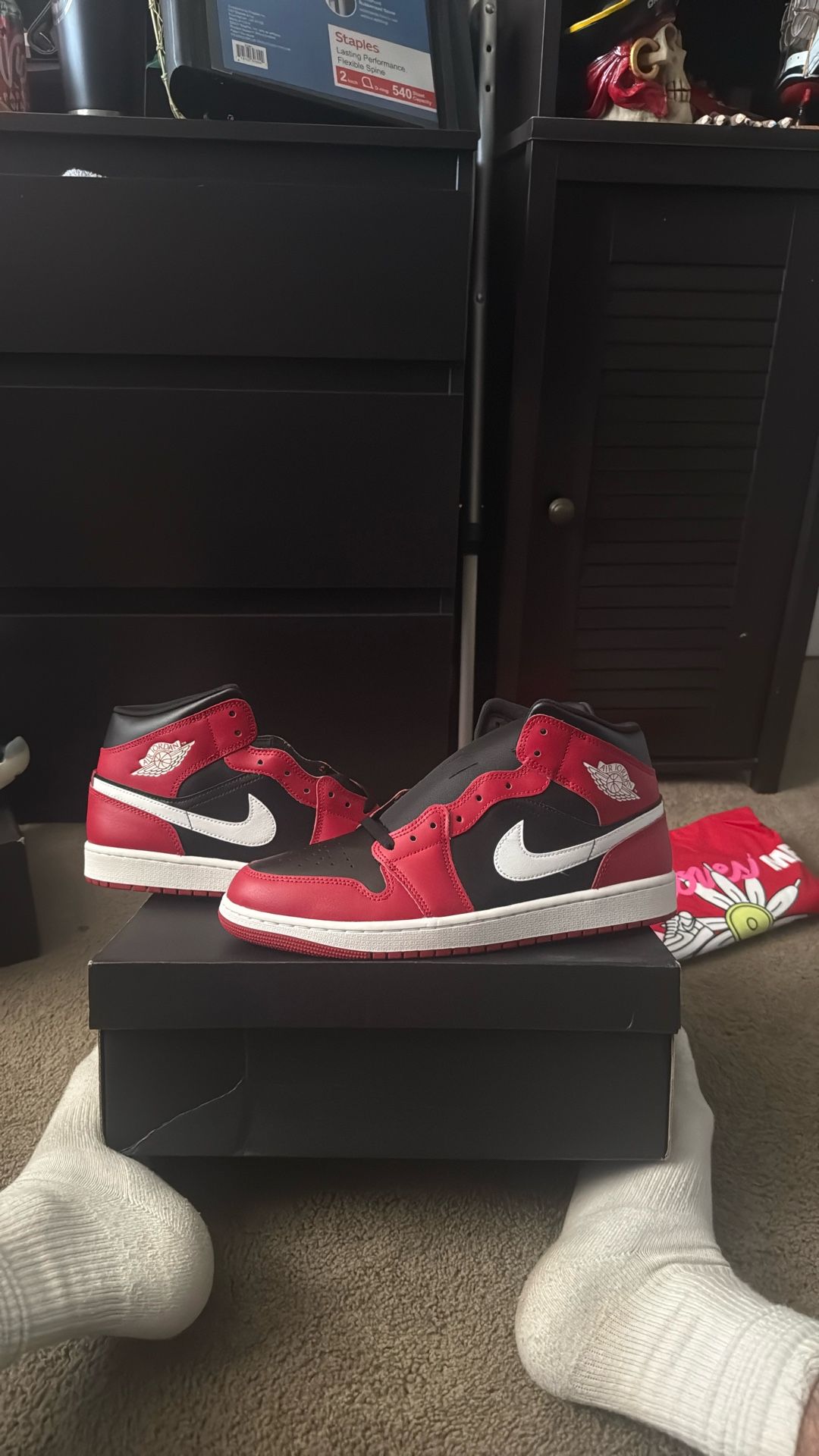Jordan 1 Mid Size 12
