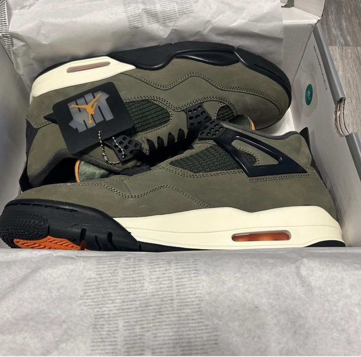 Jordan 4 Undefeated Size 10 Brand New 