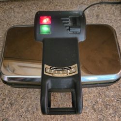 Vitantonio 1550 Premier Belgian Waffle Maker 