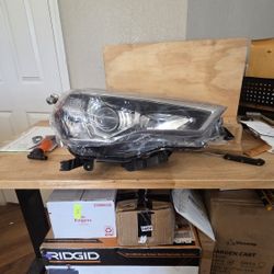 Headlight Assembly Right Side Toyota 4RUNNER Halogen 