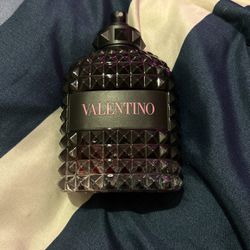 Valentino Born In Roma Intense 