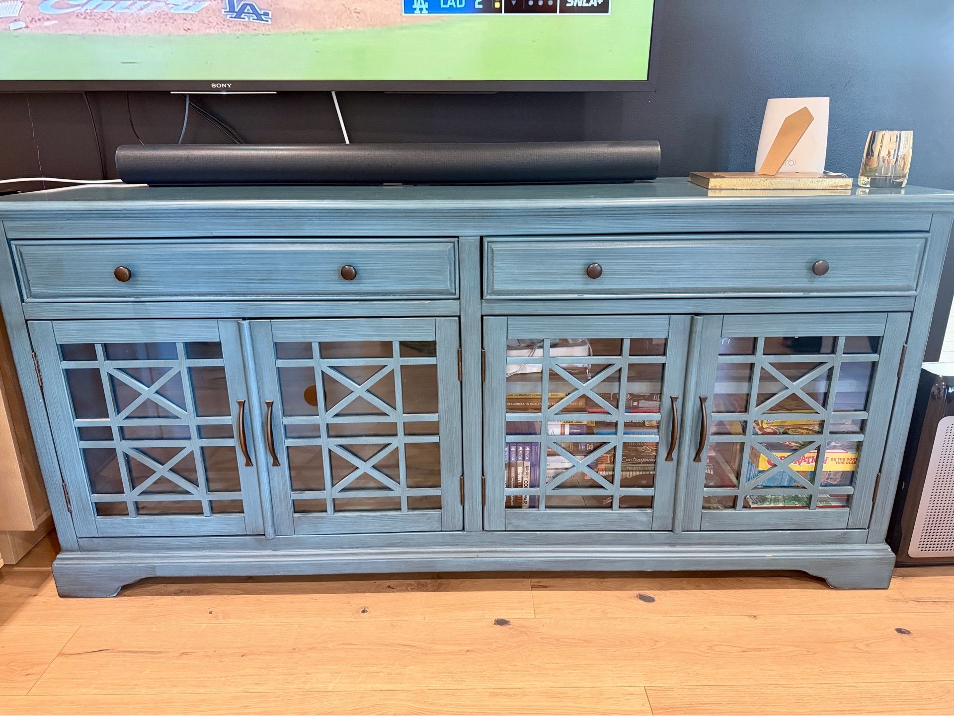 Tv stand/buffet cabinet