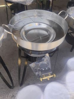 Stainoess steel disk tall stand and burner 30c set brand new must go new 120
