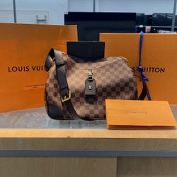 Louis Vuitton Odeon MM