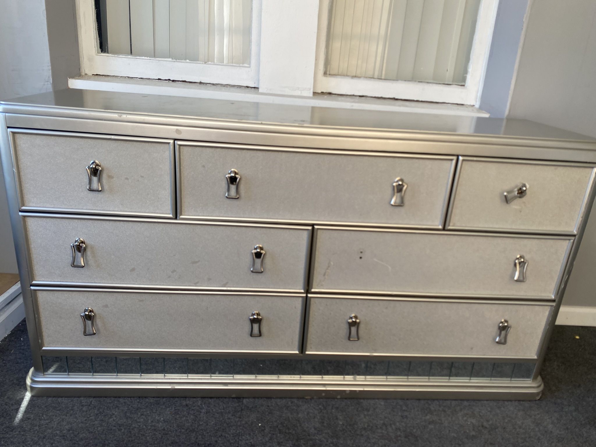 Nice Dresser Silver With Mirror And The Bottom