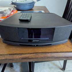 Bose Sound wave Music System 