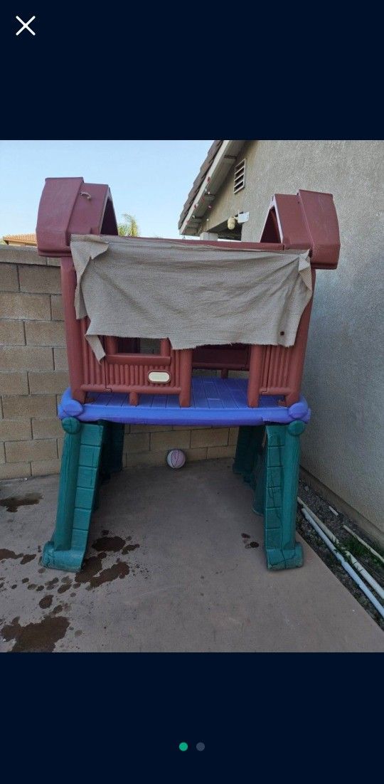 FREE Kids Playground Slide Set