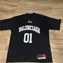balenciaga shirt 