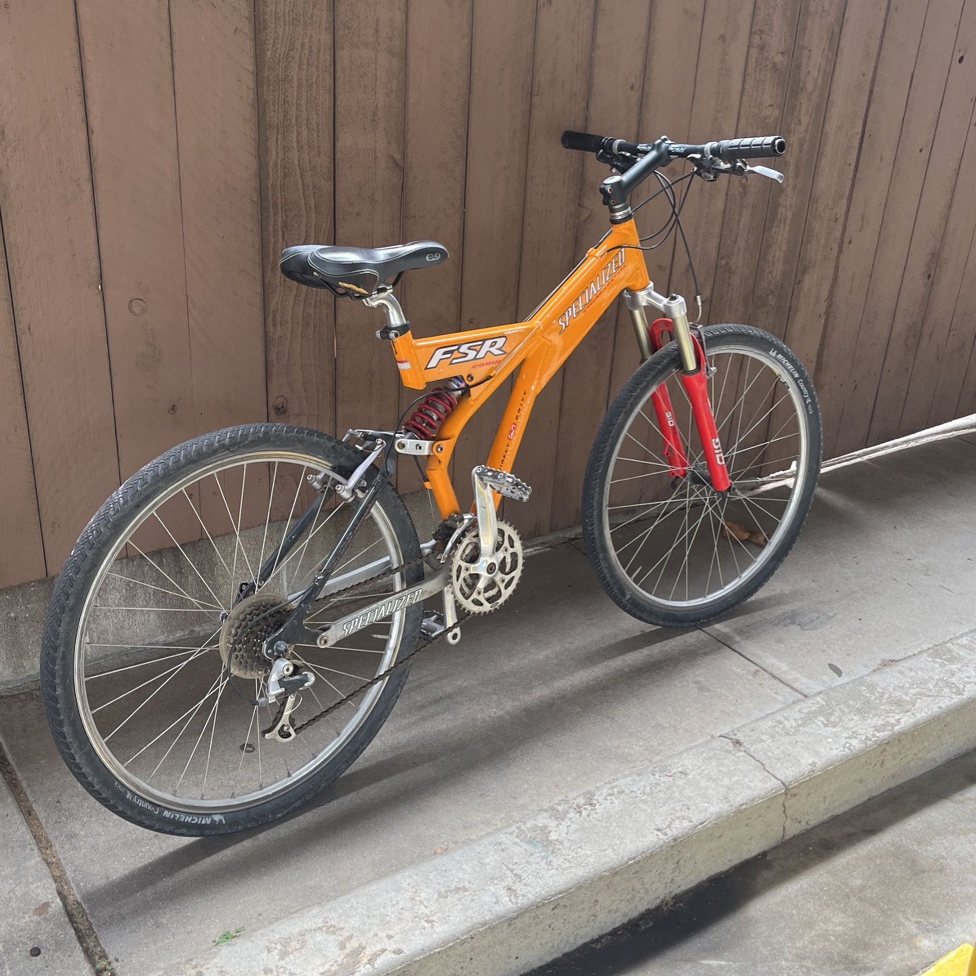 Specialized FSR Comp Mountain Bike