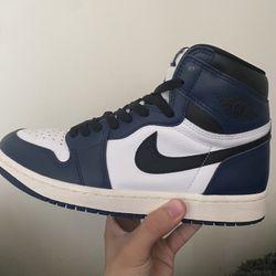 Air Jordan Midnight Navy 