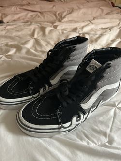 New Sz 10.5  Van Shoes