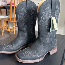 7B Girls Cowboy Boots 