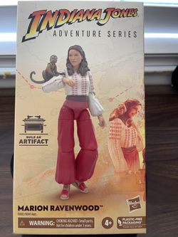 Indiana Jones Adventure Series Build-An-Artifact Raiders Of The Lost Ark Marion Ravenwood Figure NEW