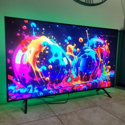 Like New 55" Samsung UHD 4k Crystal Smart TV With Remote & LED Lights🤩