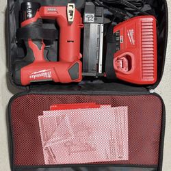 M12 12-Volt 23-Gauge Lithium-Ion Cordless Pin Nailer Kit with 1.5 Ah Battery, Charger and Tool Bag 