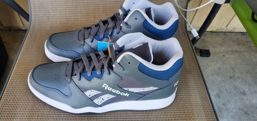 New Reebok Shoes. Size 10.5