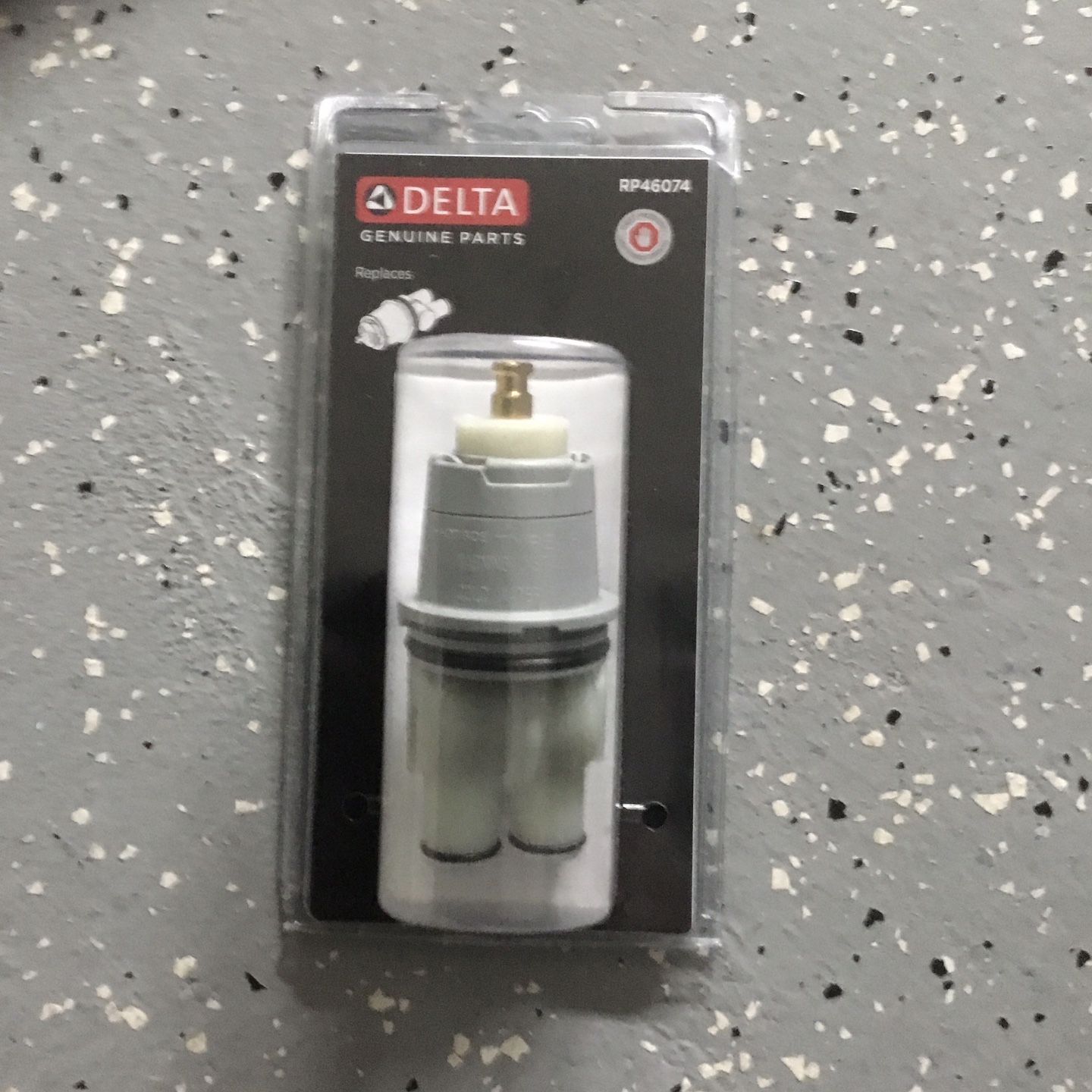 Delta RP46074 Shower Valve Cartridge – Single Function Temperature Control Replacement For 13/14 Series Tub/Shower, Keeps Water ±3.6°F Safe