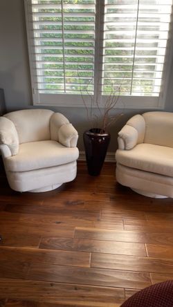 2 swivel chairs