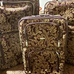 Pierre Cardin Luggage Set For Sale
