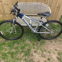 Raleigh M50 bike 26”
