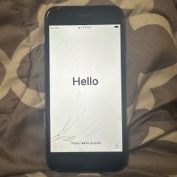 iPhone 7 (screen cracked)