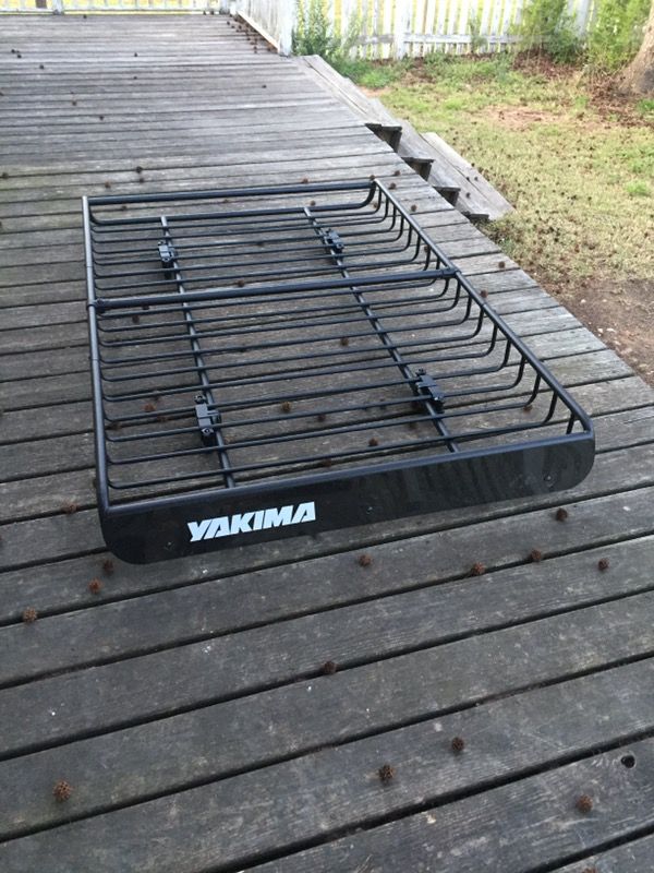 Yakima Megawarrior Cargo roof rack basket carrier 72 x 48 x 6 camping car truck SUV