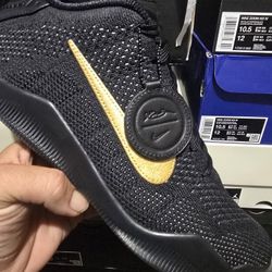 Kobe 11 Fade Of Black 