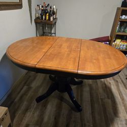 Wooden Kitchen Or Dining Table Round With Built-in Leaf