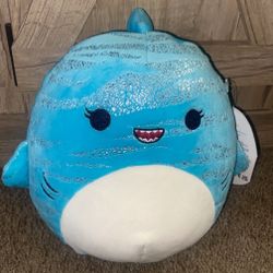 Lamar The Whale Shark Glitter Squishmallow 7.5 In 