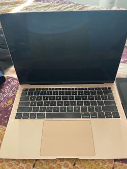 MacBook ( Broken)