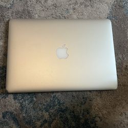 Apple Mac Book Air 2017 