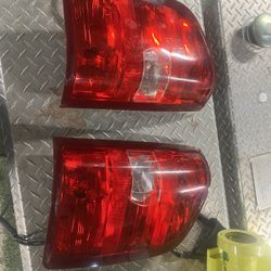 2007 & 2013 Silverado Tail Lights 