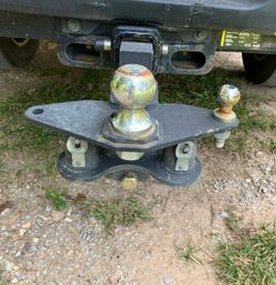 Travel Trailer Hitch, Plus Stabilizer Bar & Anti Sway Bar