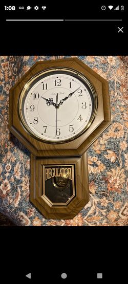 Pendulum wall clock