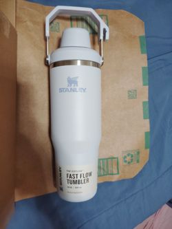 Frost White Stanley tumbler brand new in box 🎁