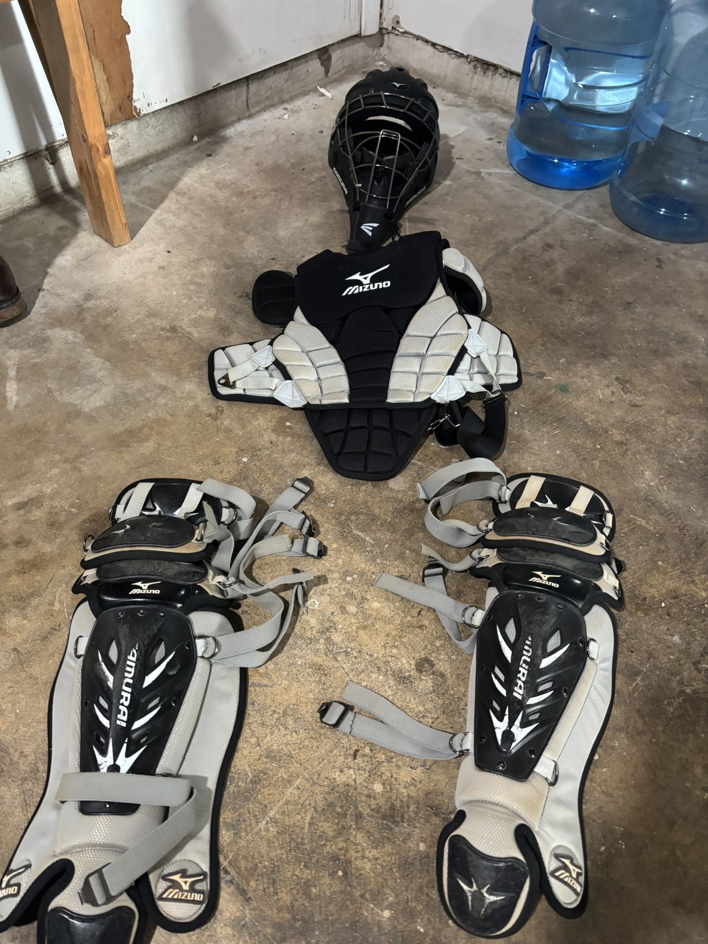 Youth Catchers Gear (Mizuno)