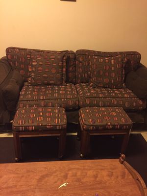 New And Used Sofas For In Greensboro Nc Offerup Brown Multi Color Sofa With 2 Matching Rolling Stools For In Greensboro Nc