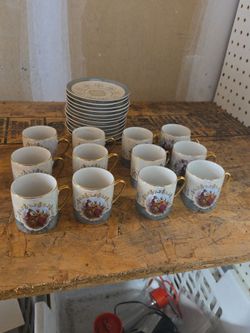 Vintage Cosmos 24K Gold Trim Demitasse / Tea Cups & Saucers (Made in Japan)