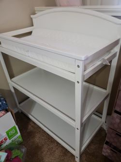 Diaper Changing Station With Changing Mat