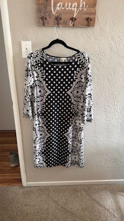 Women dress