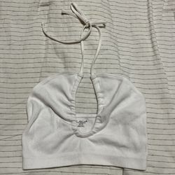 (Size XS/S) UO Ribbed Halter Crop Top