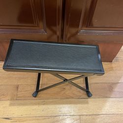 Guitar Foot Step
