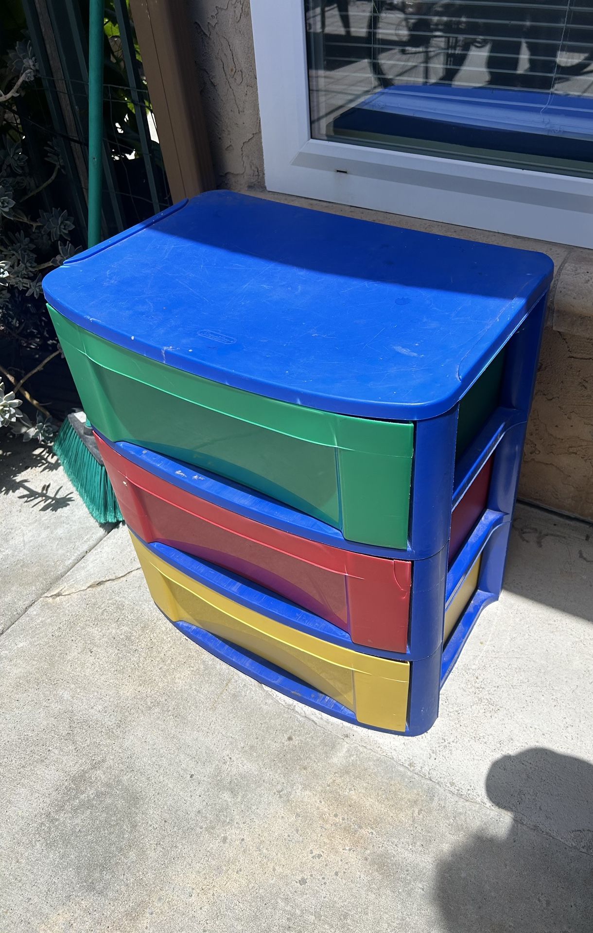 Kids Drawer