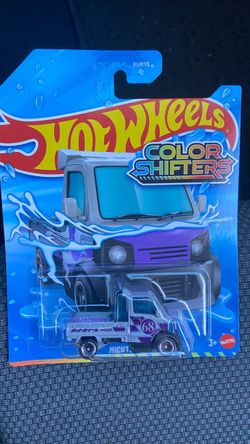 Hot Wheels Color Shifters Die-Cast Car