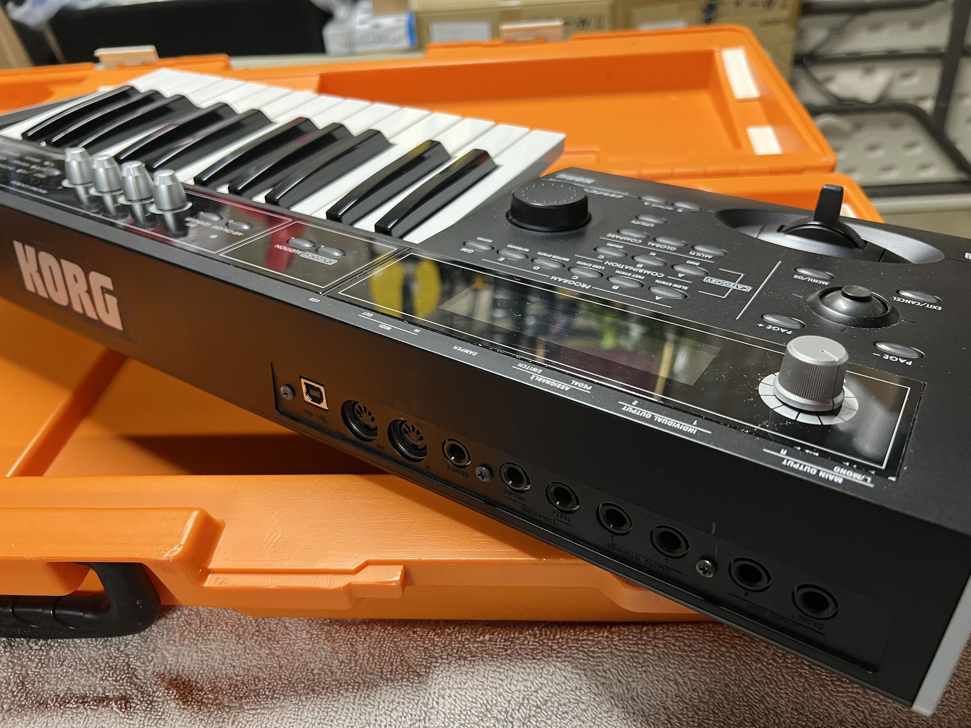 KORG Micro X Synthesizer/controller
