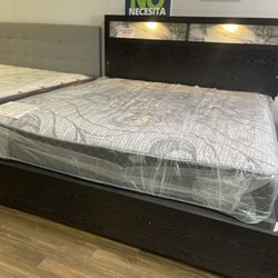 New King Bed Frame Light 💡w / Mattress !! Nueva Cama King Frame Con Luces Y Colchones Incluidos 